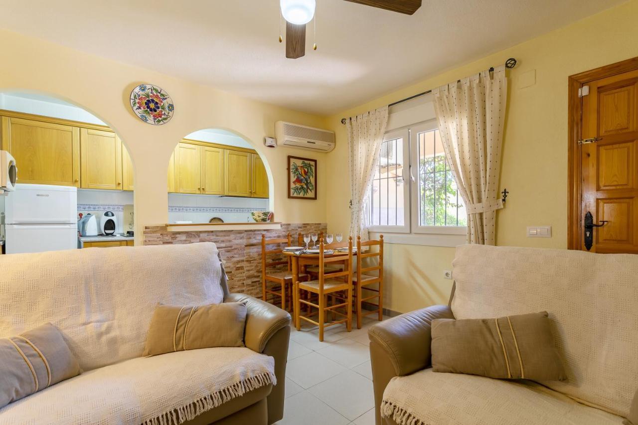 Heads 2 Holiday Homes Apartment Villamartin  Exterior foto